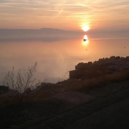 La - House & Maison d'hôtes 3*