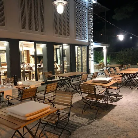 La - House & Crikvenica