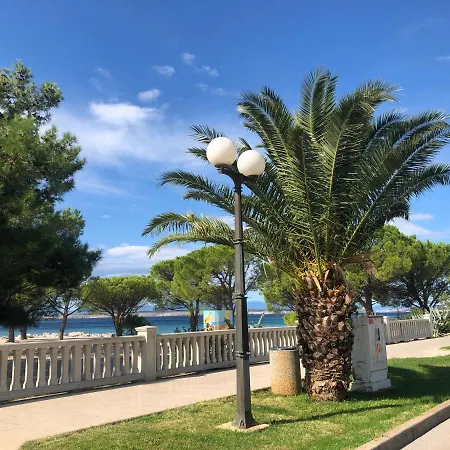 La - House & Gostinjska kuća Crikvenica