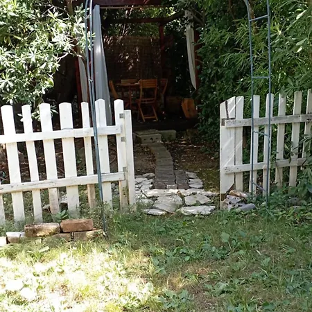 La - House & Maison d'hôtes