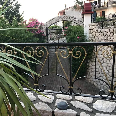 La - House & Crikvenica