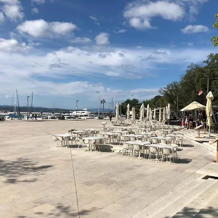 La - House & بيت ضيافة